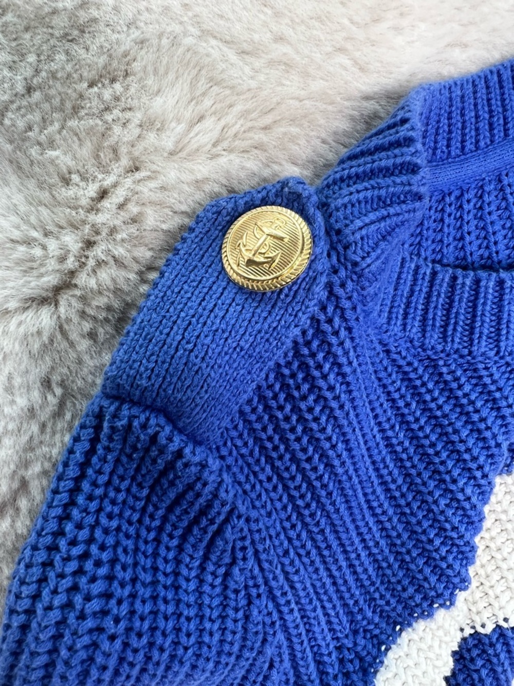 525 Anthropologie Knit Sweater Size XS Blue White Striped Gold Button Nautical - Picture 4 of 9